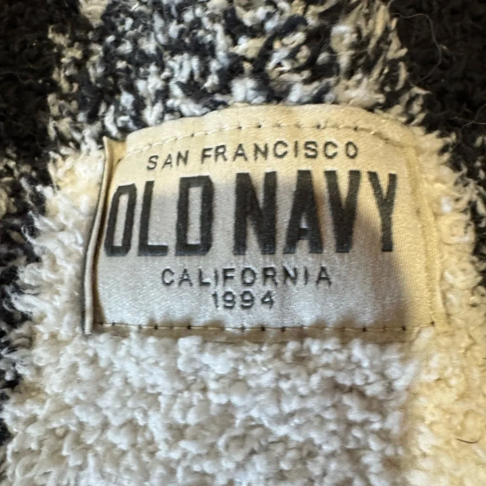 Old‎ Navy Black and White Checkered Cozy Dog Sweater